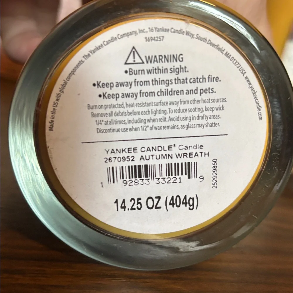 Yankee Candle Autumn Wreath Medium Duo!